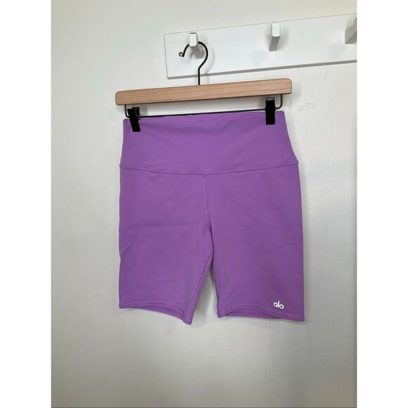 Alo Yoga High Waist Biker Shorts - Picture 2 of 5